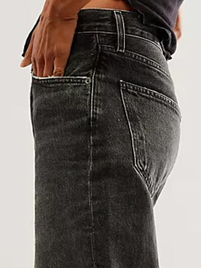 Hazel Blues® | Cuffed Jeans with Pockets