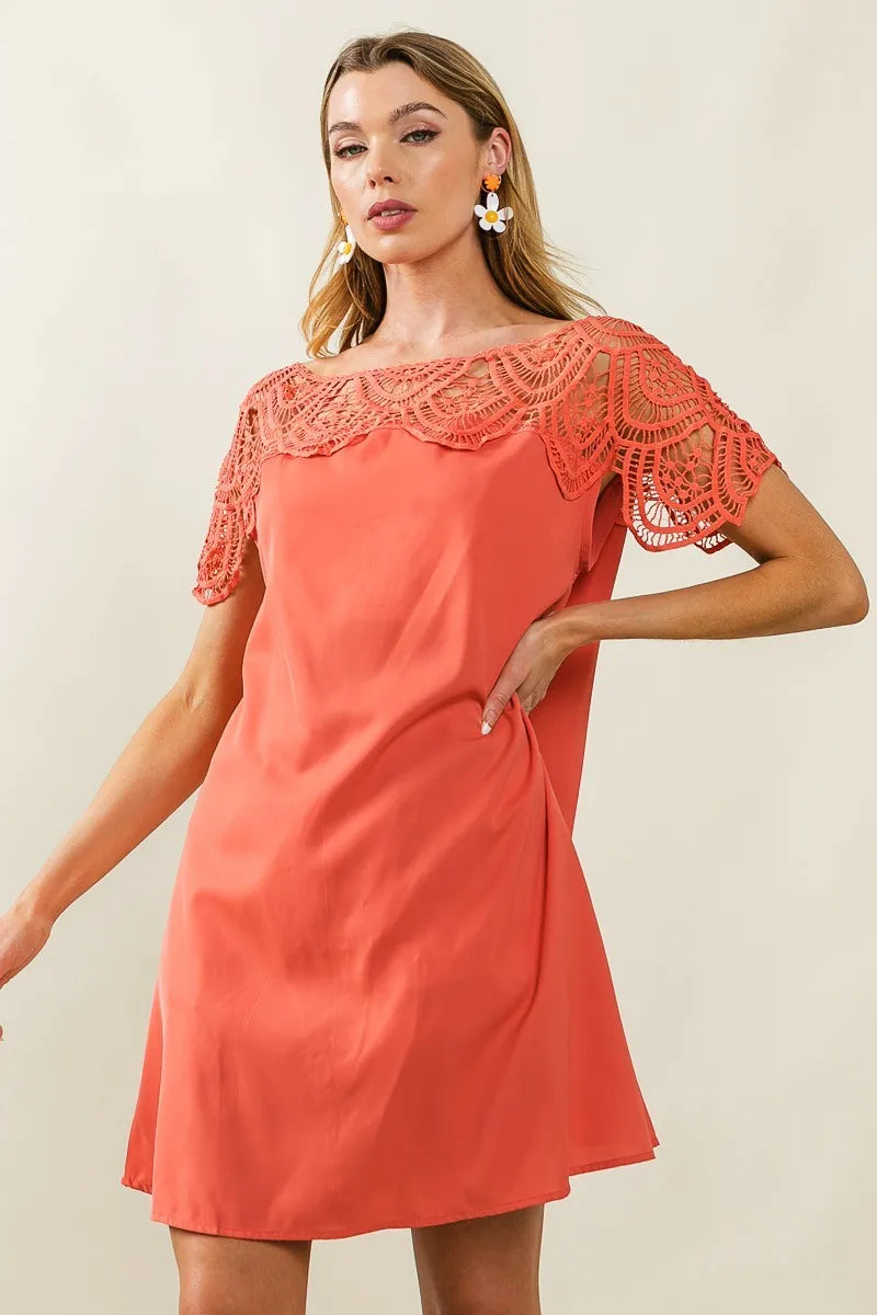 Hazel Blues® | BiBi Crochet Lace Yoke Detailed Wrinkled Dress