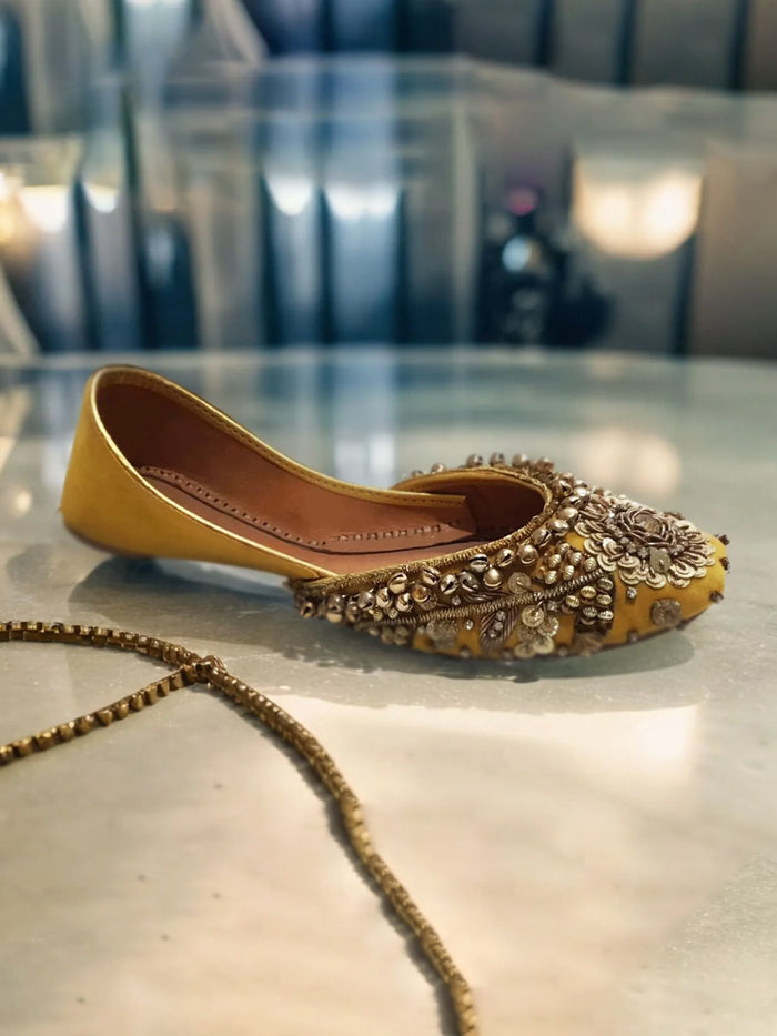 Yellow Women Fancy Khussa