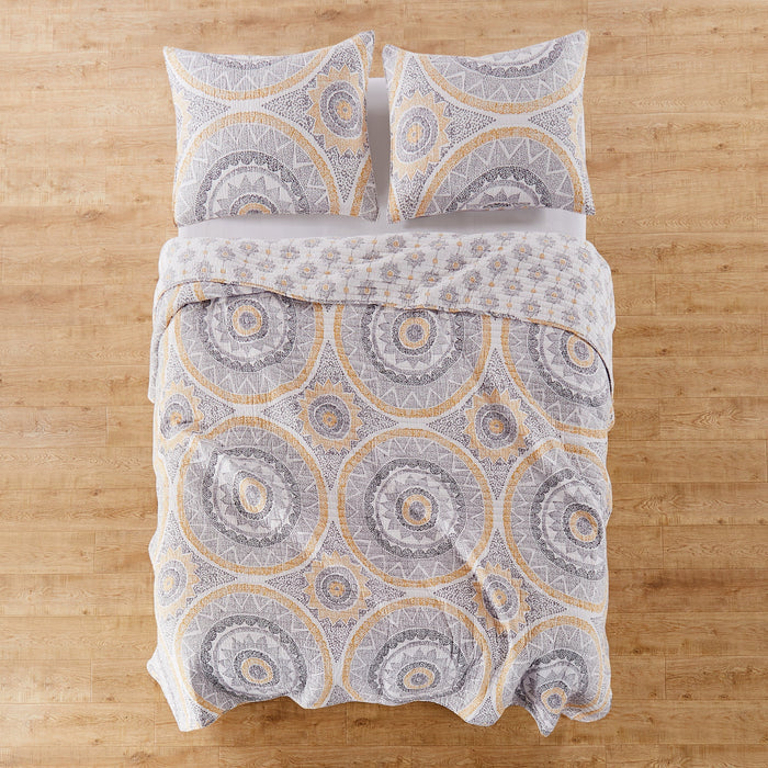 Levtex Home Luiza Ochre Quilt Set Quilts